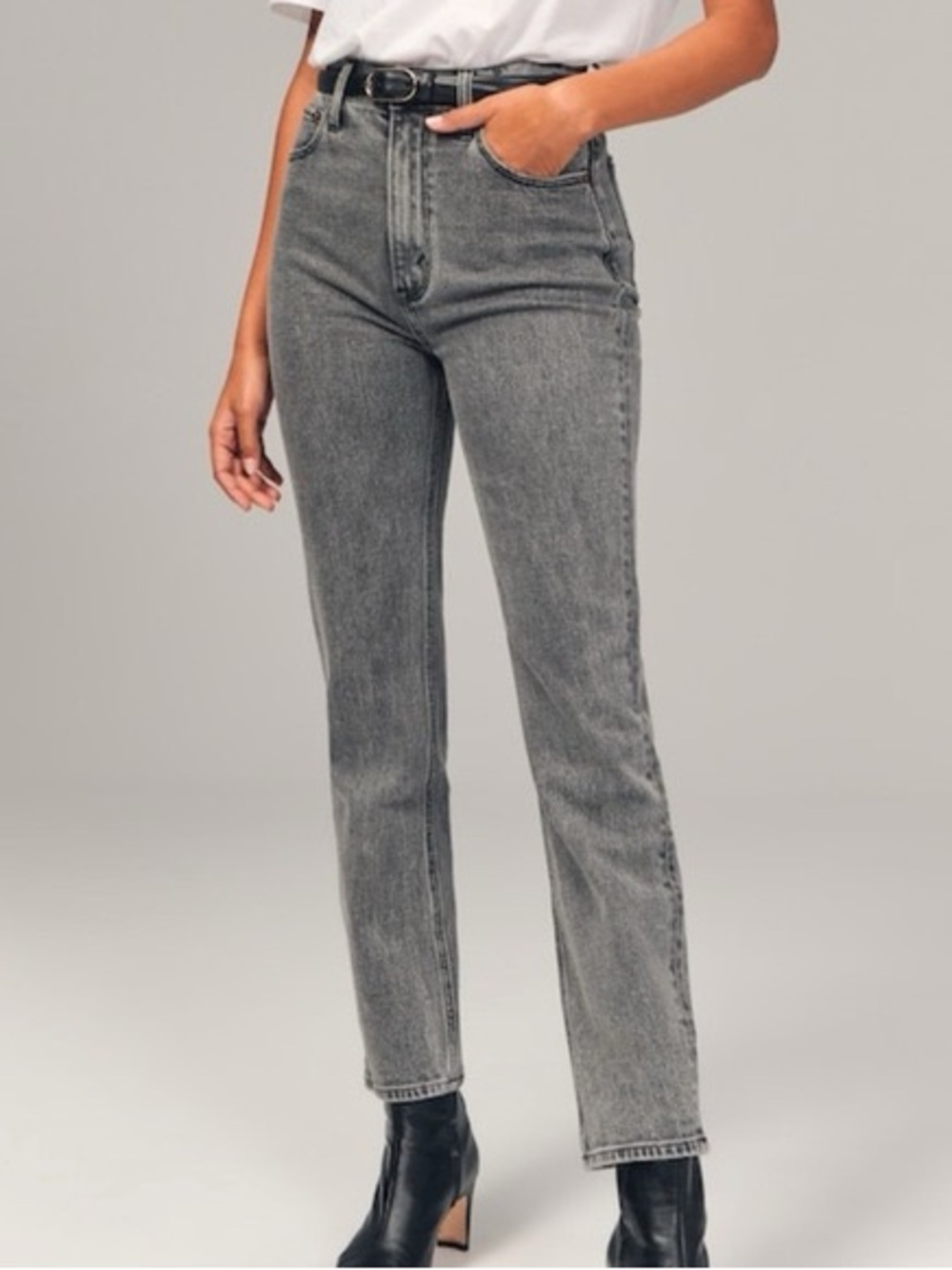 🌼ABERCROMBIE & FITCH🌼 Ankle Straight Ultra High Rise Jeans, Size 25/0R
